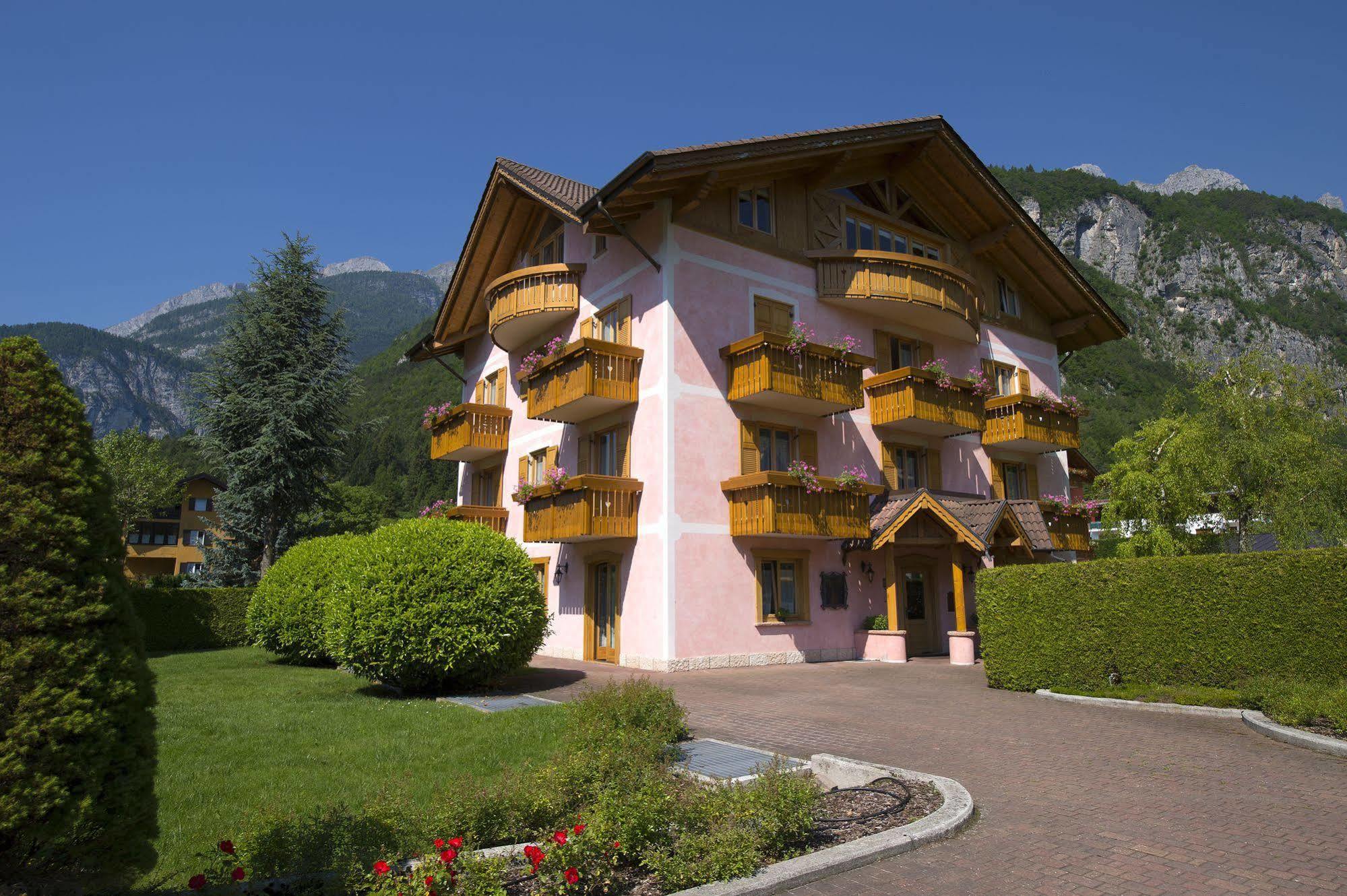 Residence Rio Piccolo Molveno Eksteriør bilde