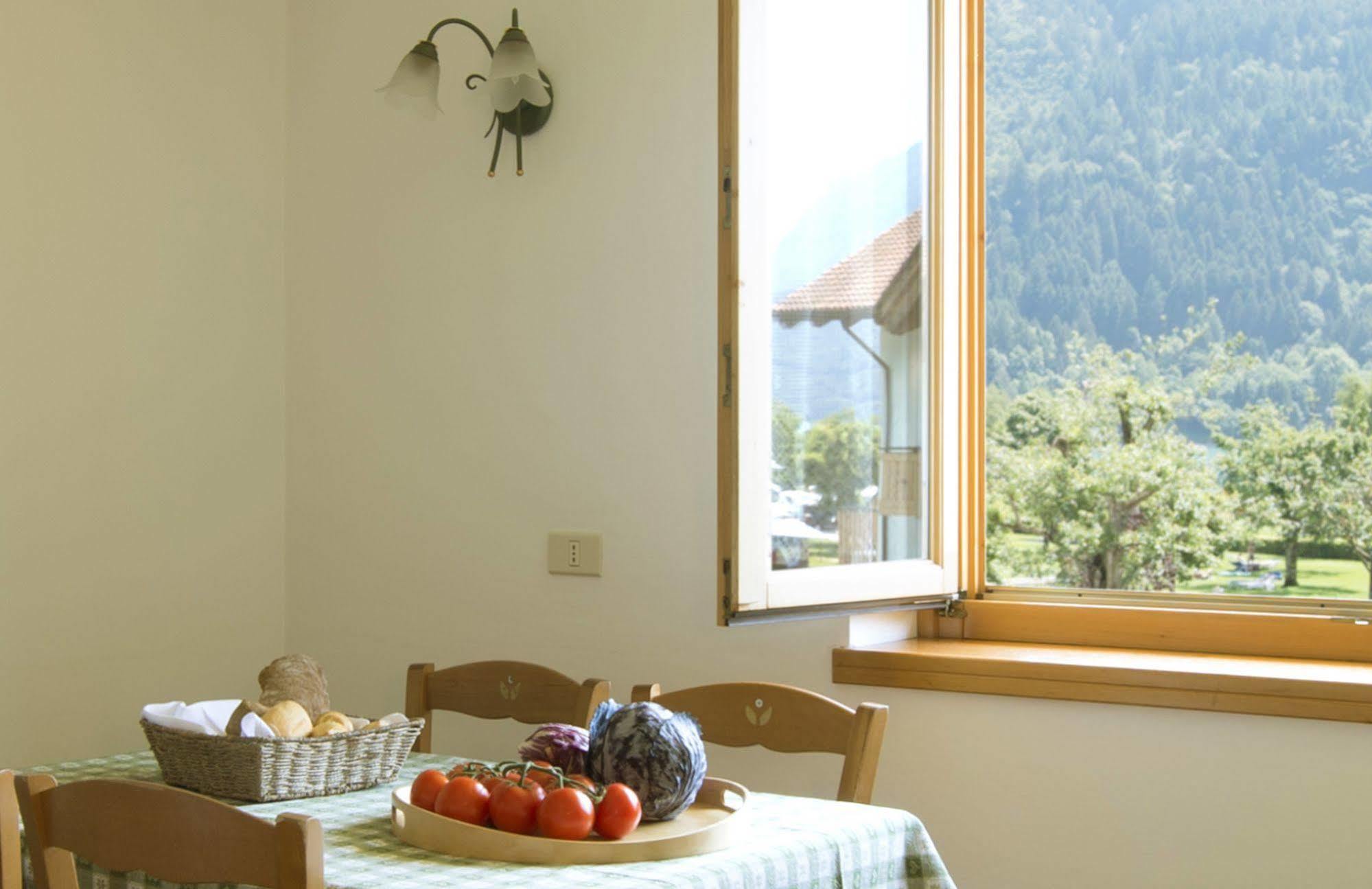 Residence Rio Piccolo Molveno Eksteriør bilde
