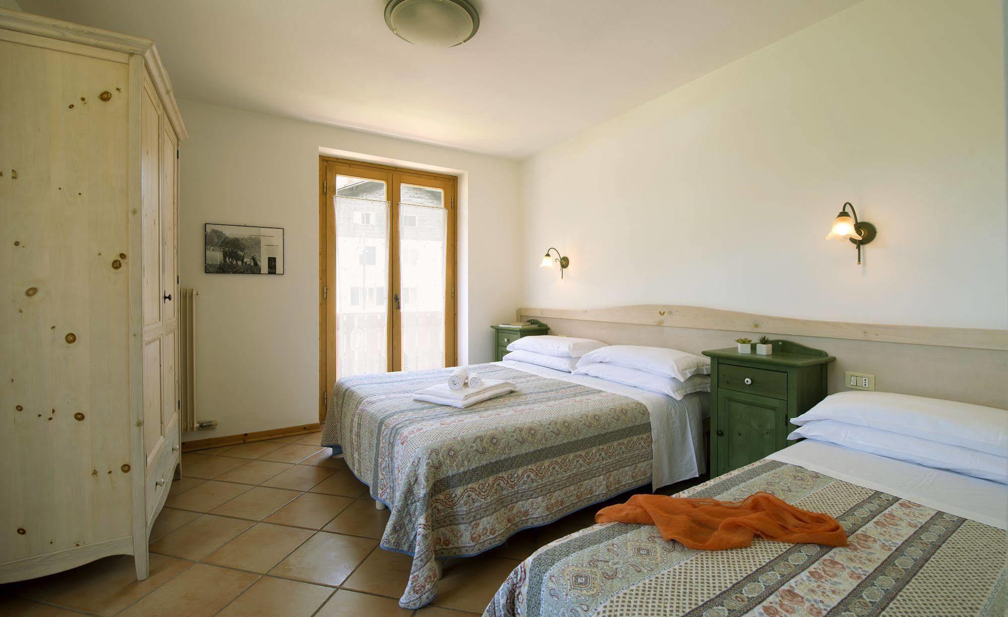 Residence Rio Piccolo Molveno Eksteriør bilde
